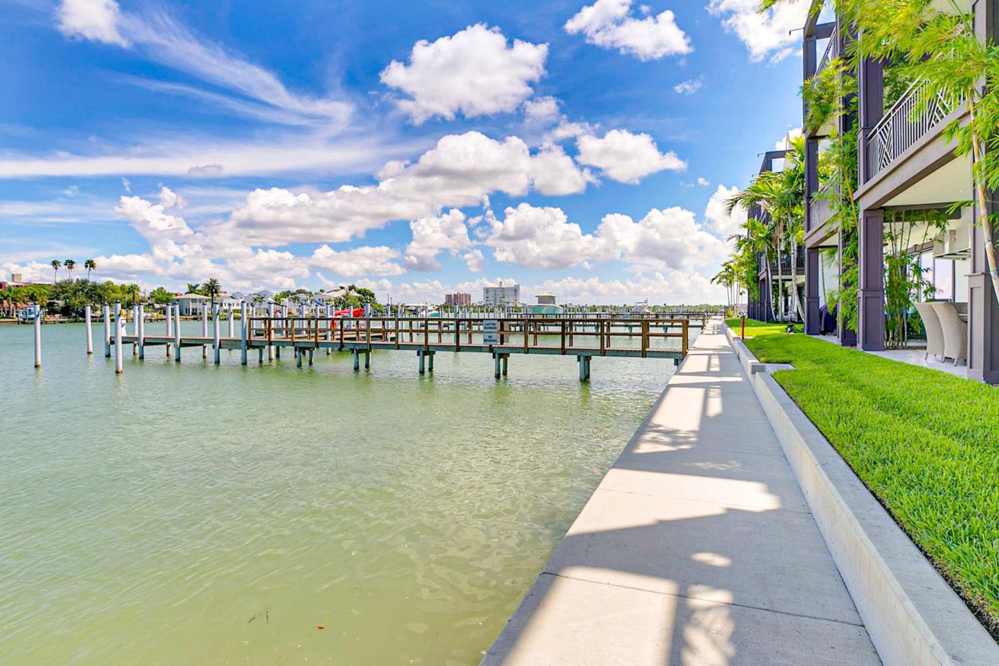 Brightwater Blue Villa Clearwater Beach Ruang foto